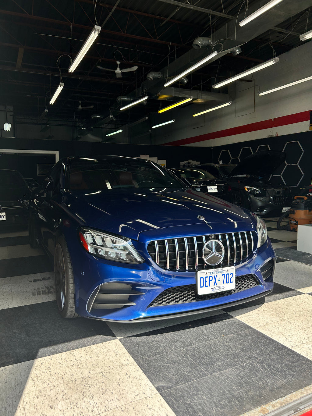Mercedes C43 Blue